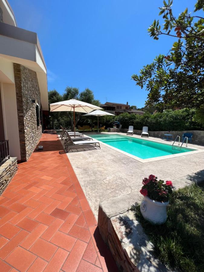Villa Patrizia Стинтино Екстериор снимка